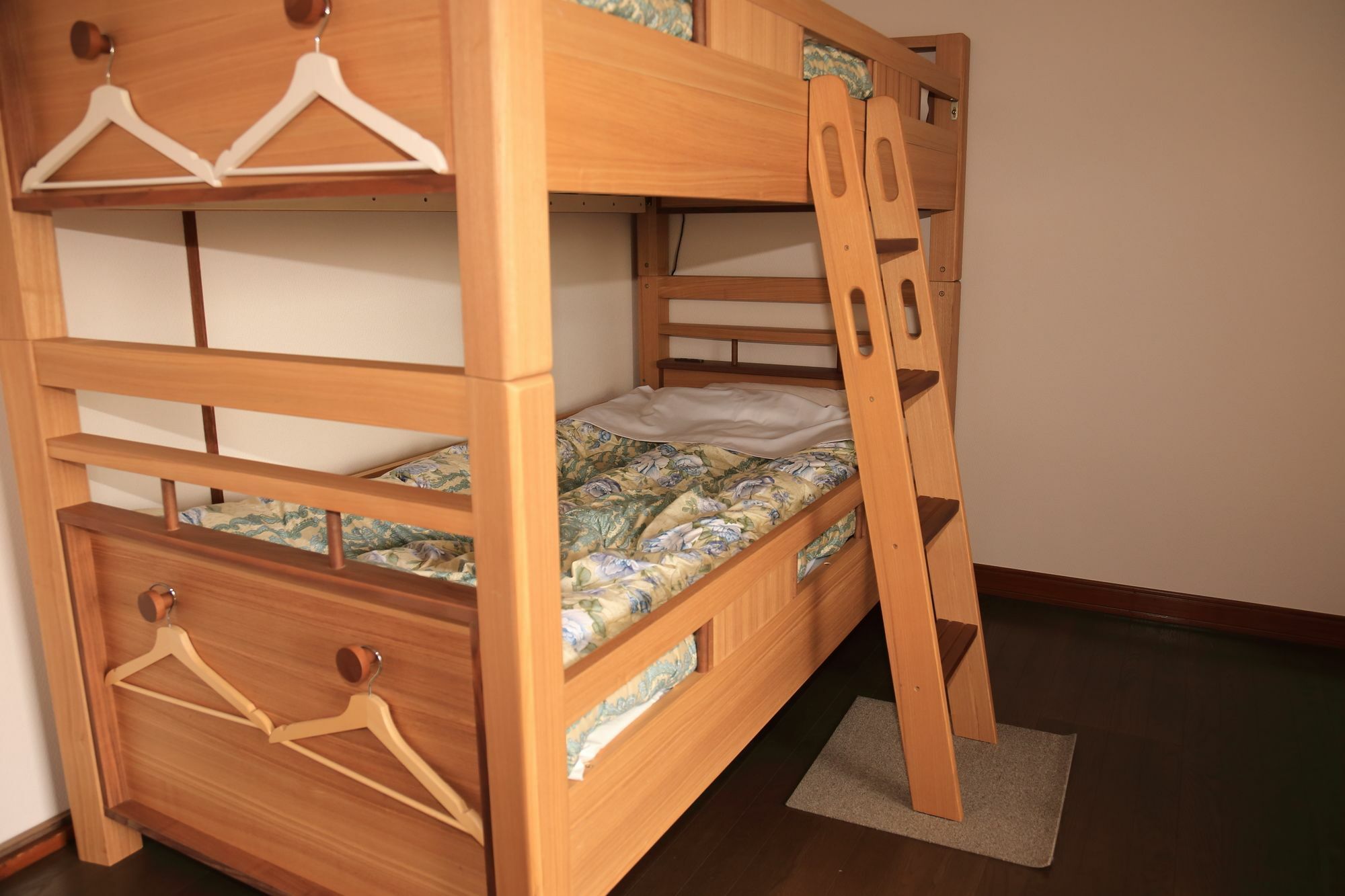 Guest House Fun Осака Екстериор снимка